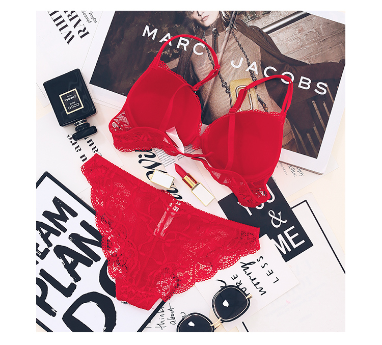 Sexy thoáng khí ren liền mạch đồ lót phụ nữ tập hợp điều chỉnh ngực nhỏ phù hợp với áo ngực năm nay áo ngực màu đỏ quần lót nữ đẹp
