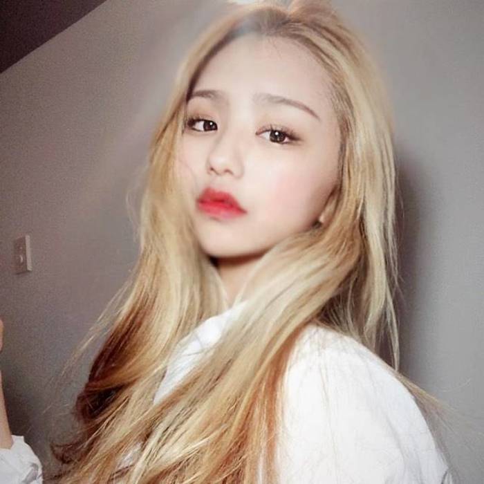 Perruque ANNA LUO  .  Long cheveux raides - Ref 2607326 Image 8