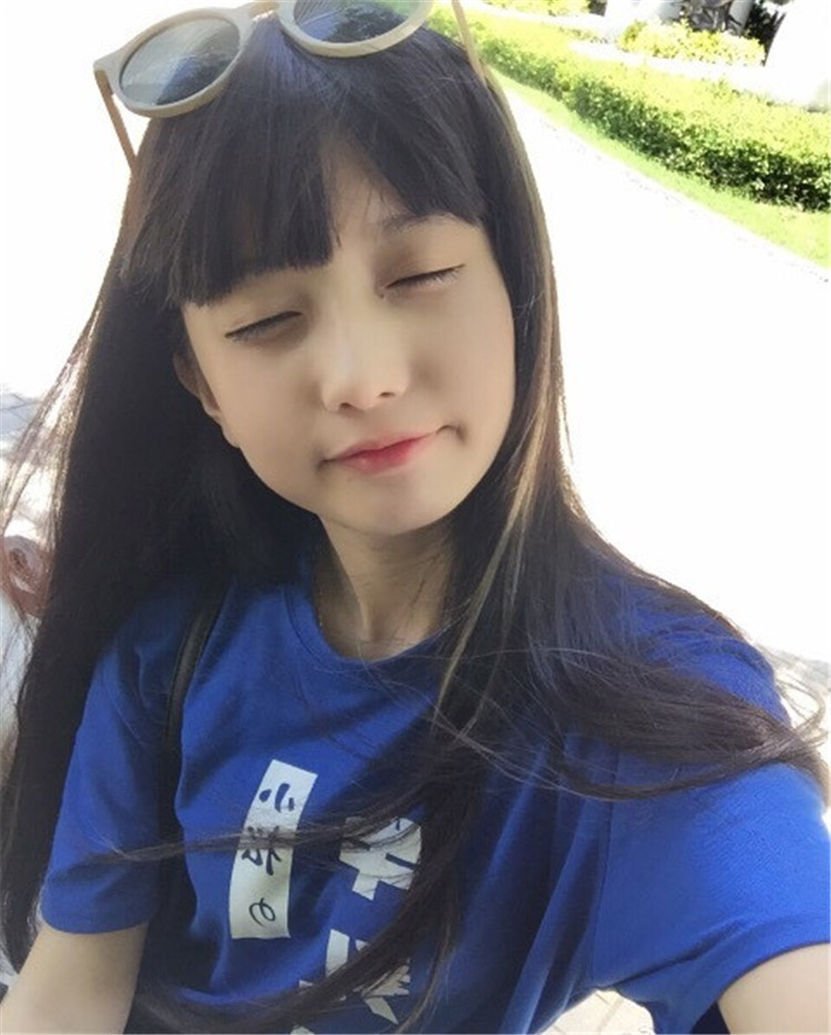 Perruque ANNA LUO  .  Long cheveux raides - Ref 2607306 Image 22