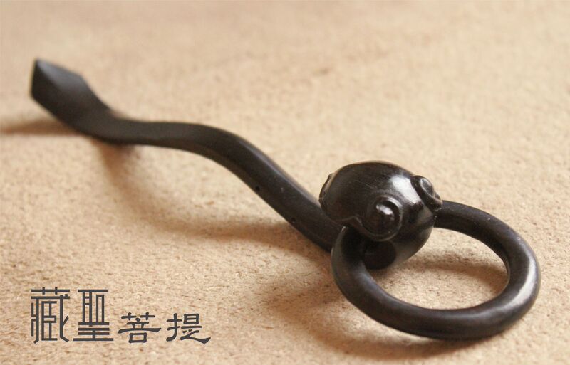 Tibetan Holy Purple Sandalwood Red Solid Wood Robe Hook Ring, Sea Blue Ancestral Robe, Ruyi Buckle, Manman Robe Hook Ring Buckle, Free Shipping
