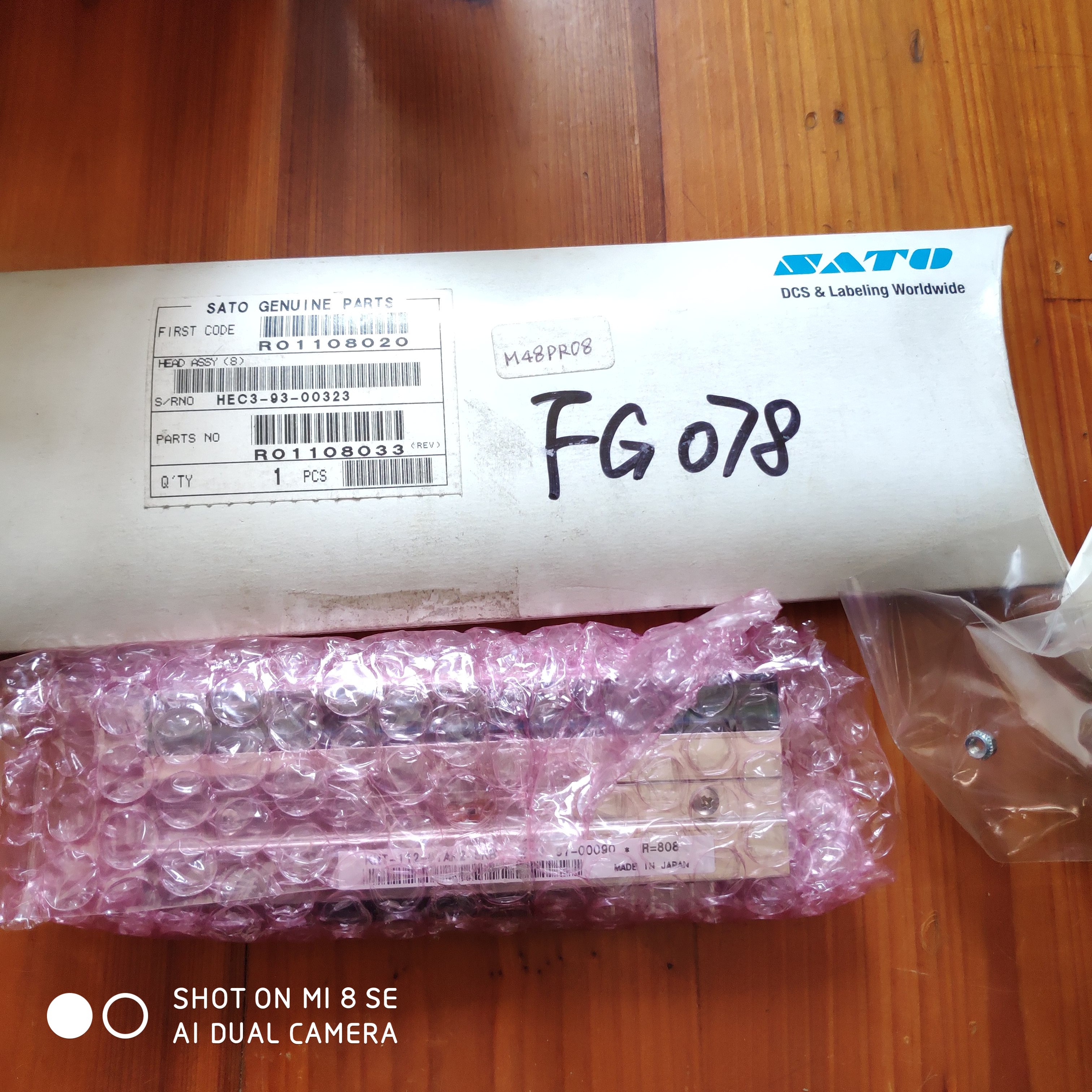 Original SATO Zuoteng barcode nozzle R01108020 KHT-112-8TAK2-SKB spot bargain
