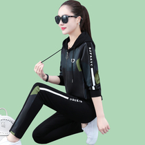 Spring and autumn new Korean fashion print womens two-piece slim hooded jacket sportswear casual set tide