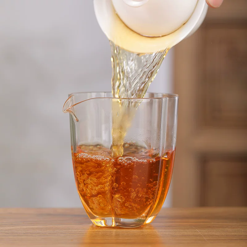 Красный чай Jin Jun Mei, красный (черный) чай, улун Лапсанг Сушонг, подарочная коробка в подарочной упаковке, медовый аромат