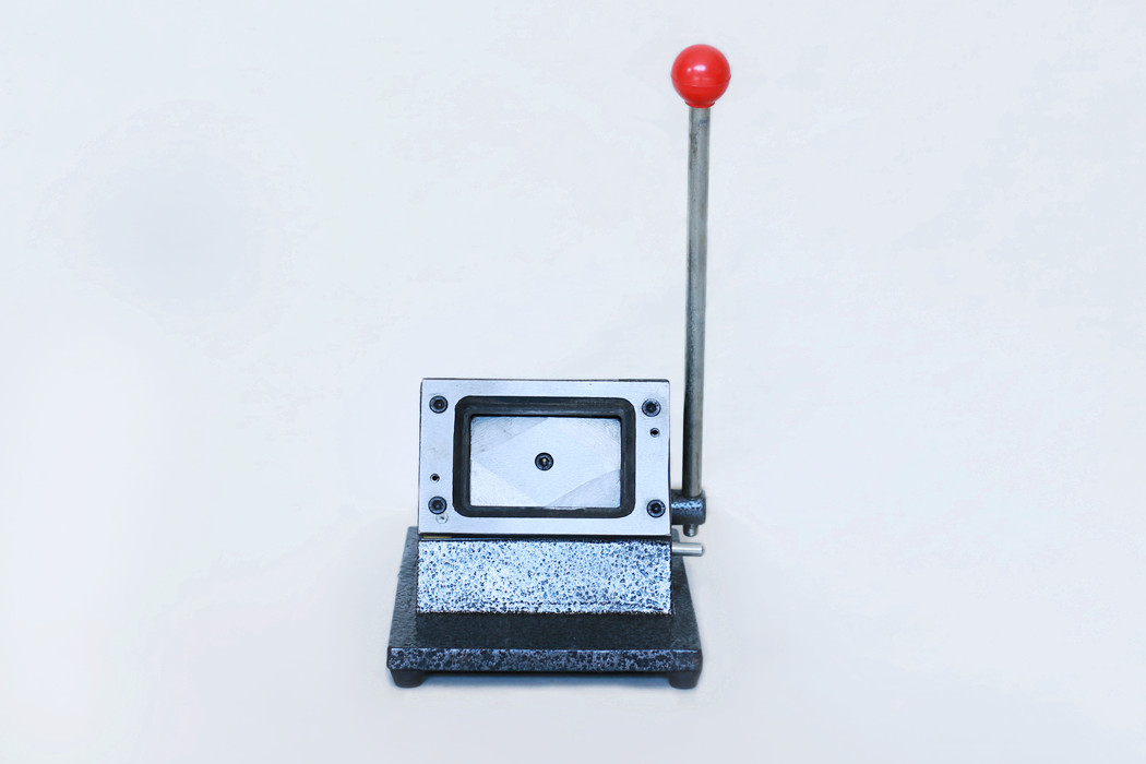 Heavy rounded corners 86 * 54 manual pvc chiccard machine punching card opportunity staff card cutting production able to be made-Taobao