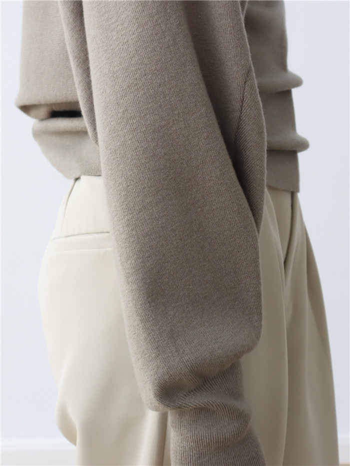 The new 2022 autumn collection of woolen knitted cardigan for women features a loose-fitting shawl with a laid-back style. It is a one-piece solid-color outerwear with a small coat pic 13