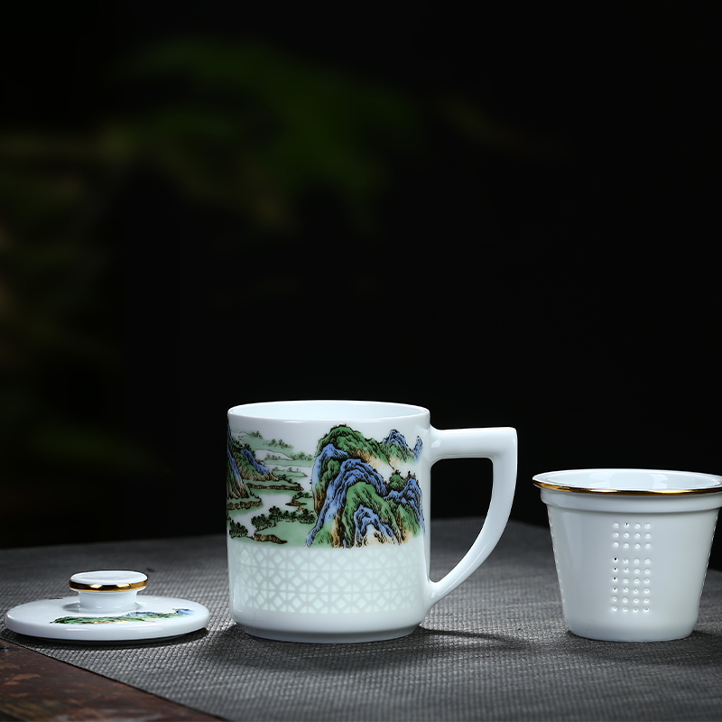 Jingdezhen hand made and exquisite creative ceramic cup with cover the tank filter cups office home large capacity of Chinese style