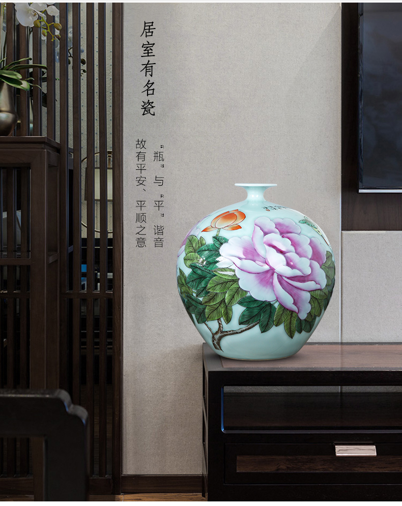 Jingdezhen ceramics green glaze hand - made blooming flowers vase decoration furnishing articles pomegranate bottles of new Chinese style household act the role ofing is tasted