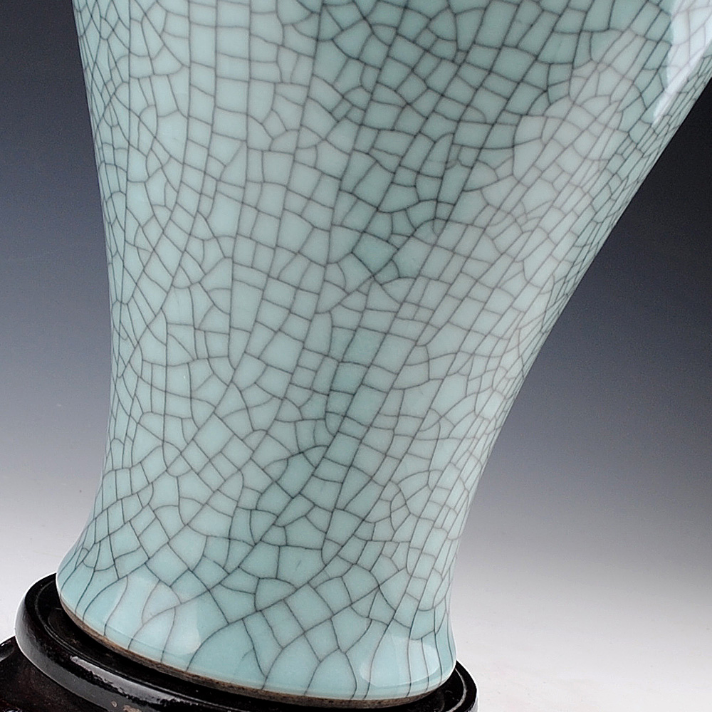 Jingdezhen ceramics green glaze crack open the slice antique vase up with mei bottle home handicraft furnishing articles restoring ancient ways