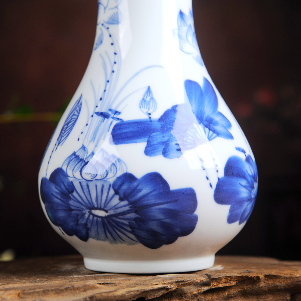 Jingdezhen ceramic floret bottle of dry flower adornment is placed in the sitting room is blue and white lucky bamboo hydroponic flower arranging hand - made crafts