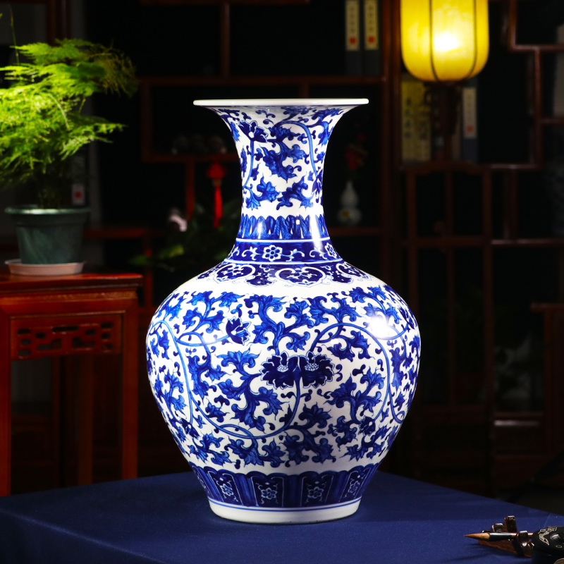 Jingdezhen ceramics furnishing articles flower arranging hand - made archaize sitting room of large blue and white porcelain vase Chinese style household decoration