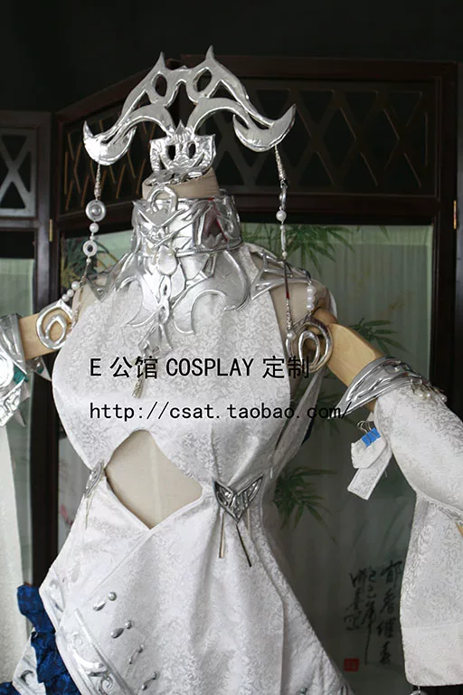 E Замок/Любовь мечника Три COS/Сеть мечей Три COS/Кинфэн Пять яда Лоли/Кинфэн Яд рис COS