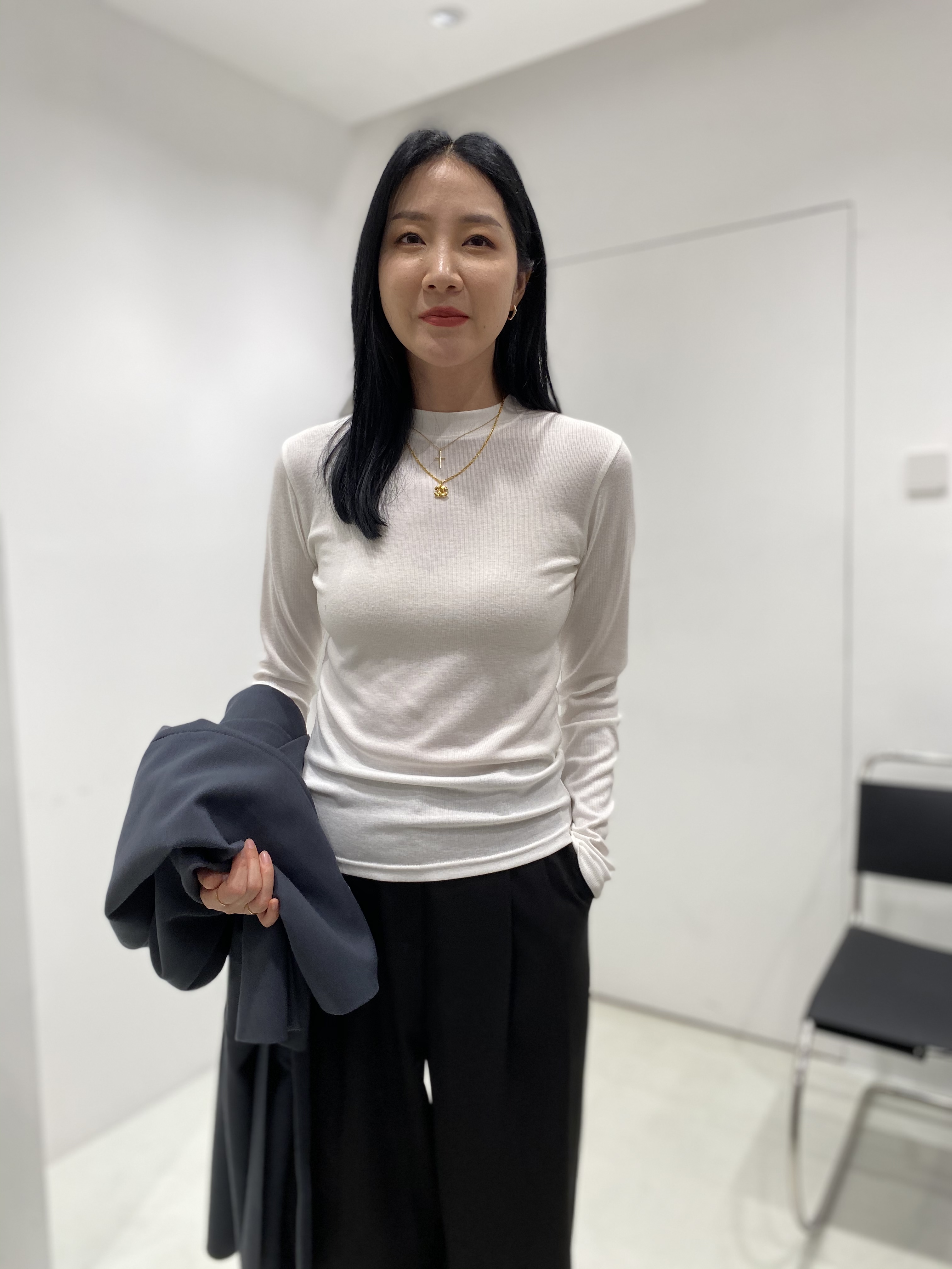 wiellia XIII row old board lady winter new small neckline semi-high collar bottom-shirt elastic long sleeve T-shirt woman 9585-Taobao