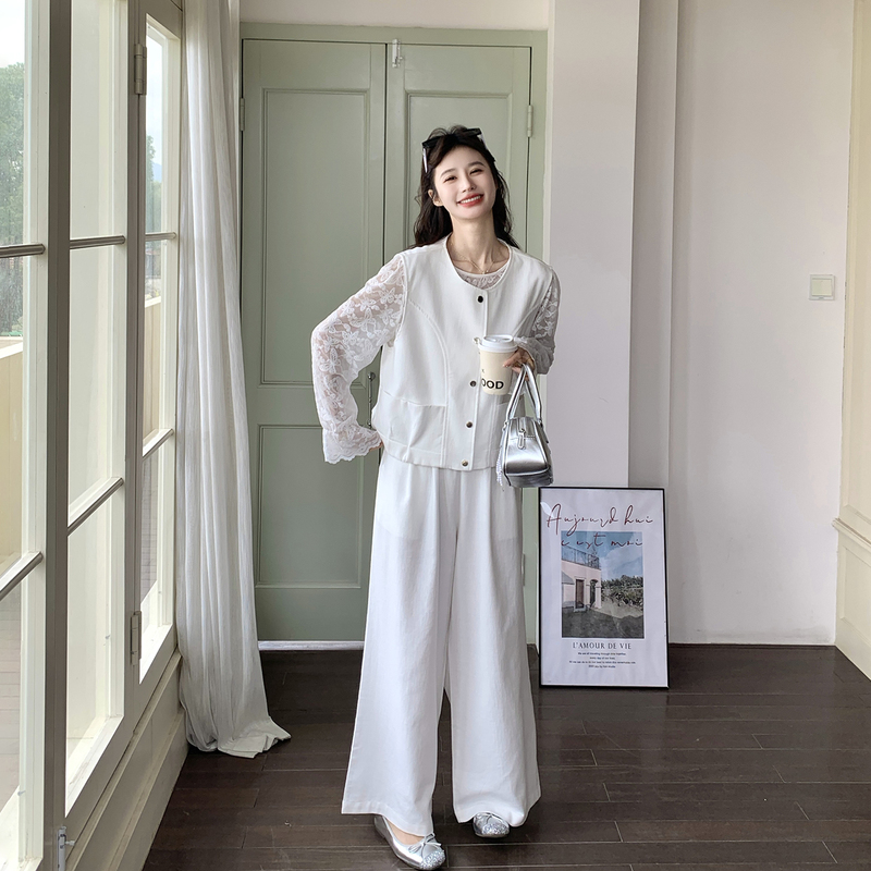 High-End White Vest, Lace Shirt, Wide-Leg Pants Set for Women, Summer 2026 New Hot-Selling Style, Super Beautiful Three-Piece Set