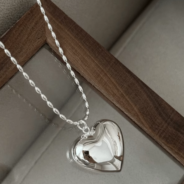 韓国製 S925 純銀製 大きなラブライスビーズネックレス ハート型 セーターチェーン ロング レディース スタッキング ヘビー シンプル レディース