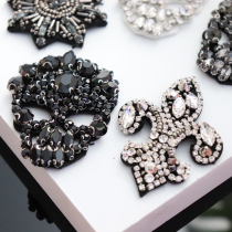 Handmade nail drill cloth stickers clothes hat diy decorative accessories skull crotchin heart