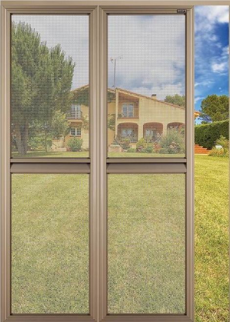 Guangzhou aluminum alloy European screen door 304 stainless steel gold steel mesh New push-pull screen window S-type handle protective screen door