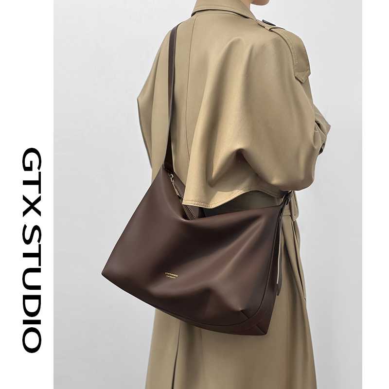Gutianxi Niche Genuine Leather Tote Bag 2026 Lazy Style Commuting Large Capacity Relaxed Hobo Crossbody Large Bag for Women