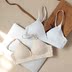 Đồ lót cô gái cotton nhẹ retro mềm mại và thoải mái siêu mỏng với miếng đệm ngực cúp ngực nhỏ ngực không có vòng ngực bằng thép áo lót cho trẻ dậy thì Áo ngực ren