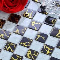 Черноколотый золотой дракон и серебряный дракон белого дна