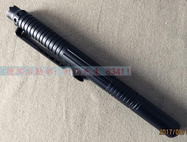 Women's defense attack pen, girls' self-defense, self-defense, wolf-proof, with ingestion multi-function defense broken window escape