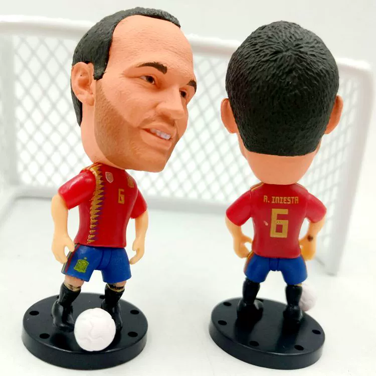 18 phiên bản của ngôi sao bóng đá sự kiện búp bê Aguero zil trắng Muller di Maria Ramos