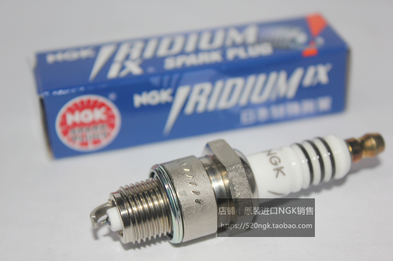 Li - kung 318 Yangtze 750 Hailing 750 motorcycle is suitable for imported NGK high performance iridium spark plug