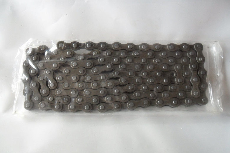 Chaîne de vélo - Ref 2366920 Image 4