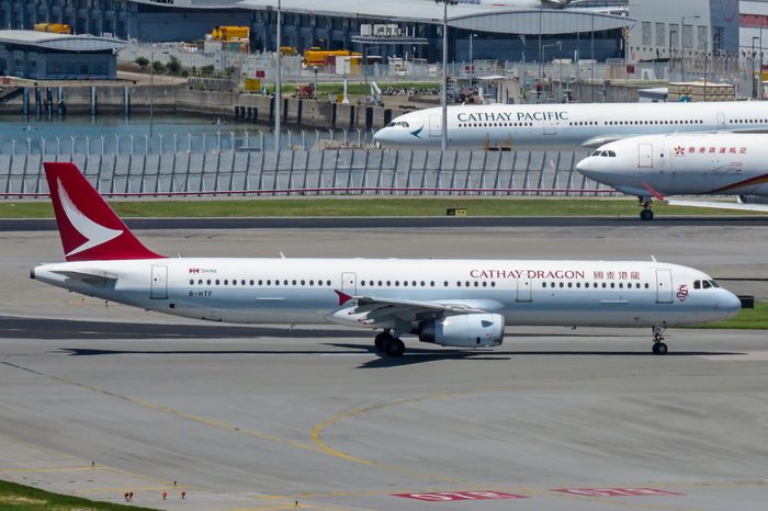 Phoenix 1:400 PH04295 CX Aviation A321