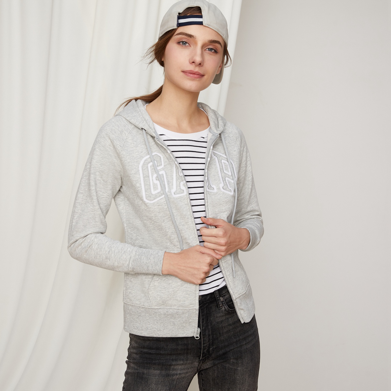 Sweatshirt femme - Ref 3216423 Image 3