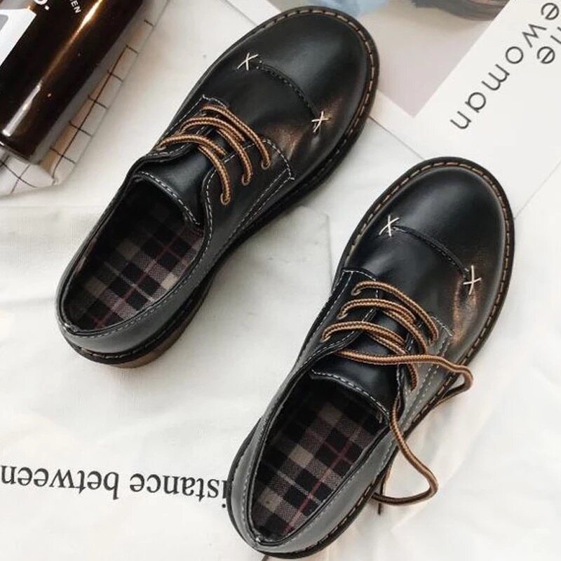 Japanese retro Hong Kong style small leather shoes women's matching skirt single shoes 2022 new all-match British style shoes ins tide