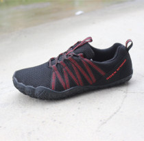 Original single foreign trade broken code tail goods couple models summer outdoor sports shoes lightweight breathable travel hiking shoes five-finger shoes