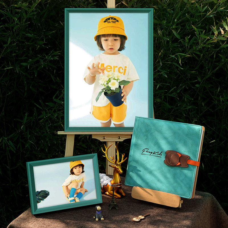 Children's photo gallery Three sets of photo books to make baby's newborn photo book Custom All-family Foo Do the photo book package design