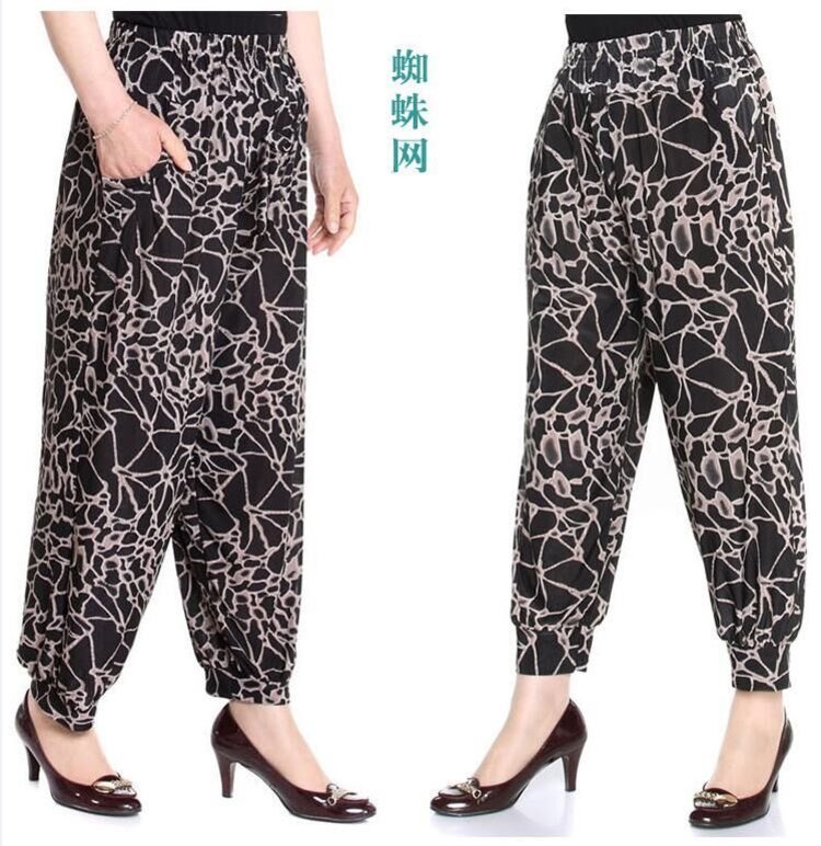 Đặc biệt hàng ngày phụ nữ trung niên đèn lồng quần mỏng mùa hè băng lụa mẹ quần lỏng kích thước lớn đàn hồi giản dị chín quần áo đầm trung niên