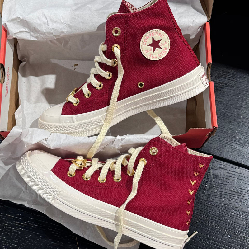Authentic Converse 1970S Retro Valentine's Day Heart Embroidered High-Top Canvas Shoes A03931C