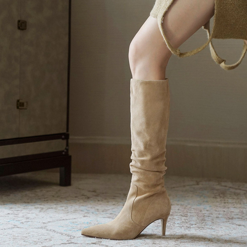 Fine legs ~ giant slim ~ feet small Martin boots Internet celebrity same style pointed toe but knee boots European and American leather pile boots