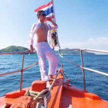 Mens home pants pajama pants solid color lace loose thin breathable Japanese Ice Silk large size trousers straight tube lantern skirt pants