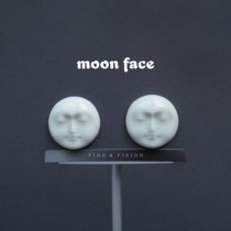 YIHE (moon face)Moon face minimalist temperament vintage ceramic 925 silver stud earrings