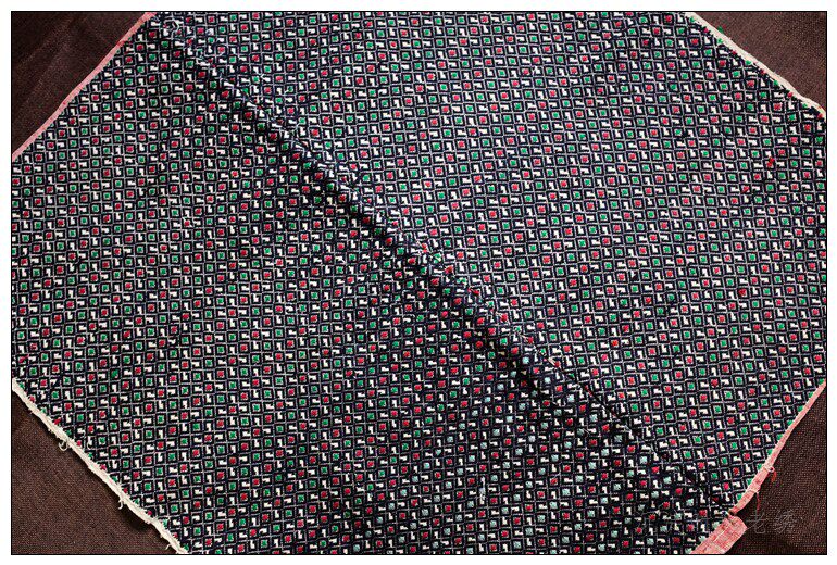 Brocade quilt face old brocade handmade small bag by Guangxi Zhuang small 76 * 73cm 4-30