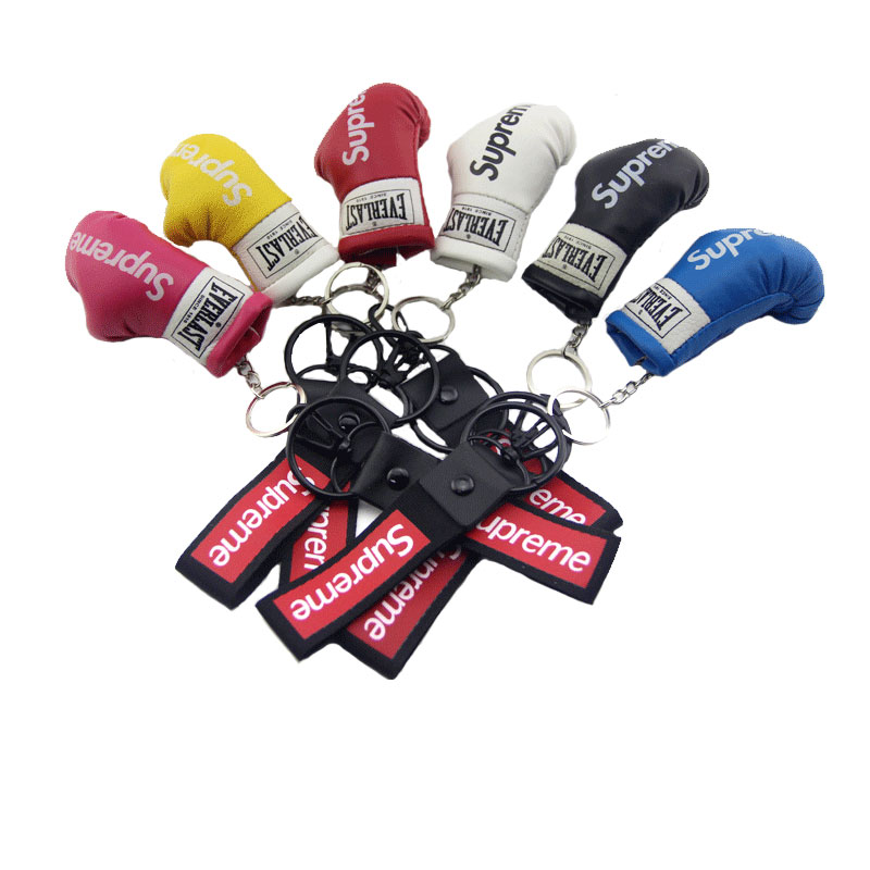 Mini new small boxing gloves pendant trinkets keychain backpack Small small gift boxing gloves key ring ring