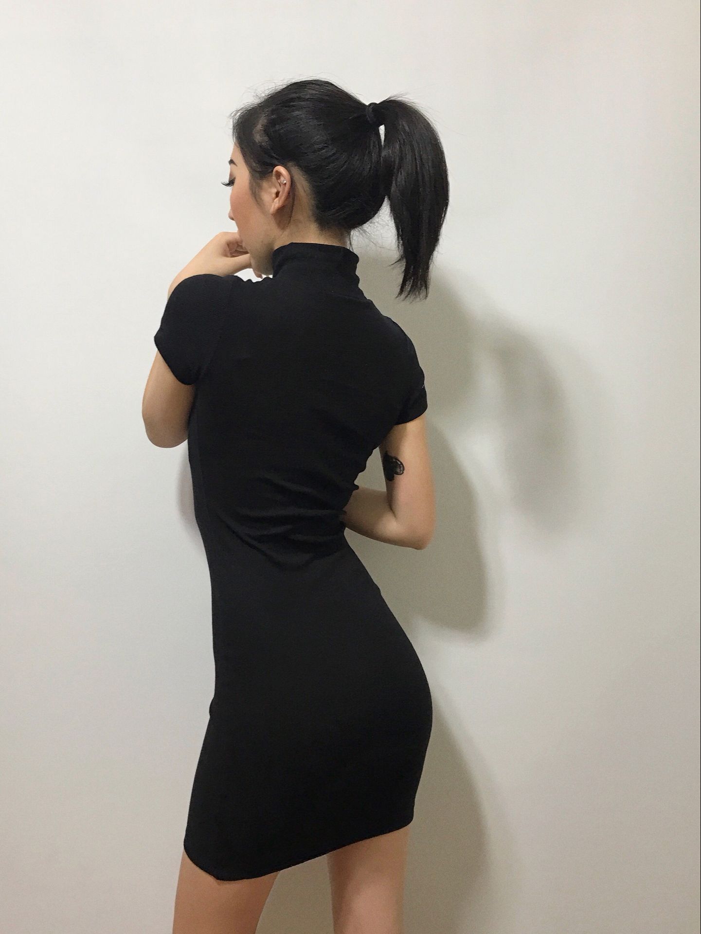 [] Châu Âu và Hoa Kỳ retro BM đứng cổ áo cao cổ áo chặt chẽ đan váy ngắn tay yếm váy