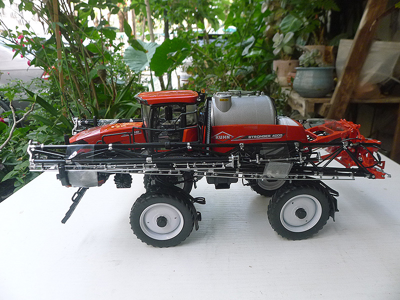 Kuhn Stronger St 4000Hd Kuhn Large-Scale New Model of Sprayer Model Collection Ros 1:32
