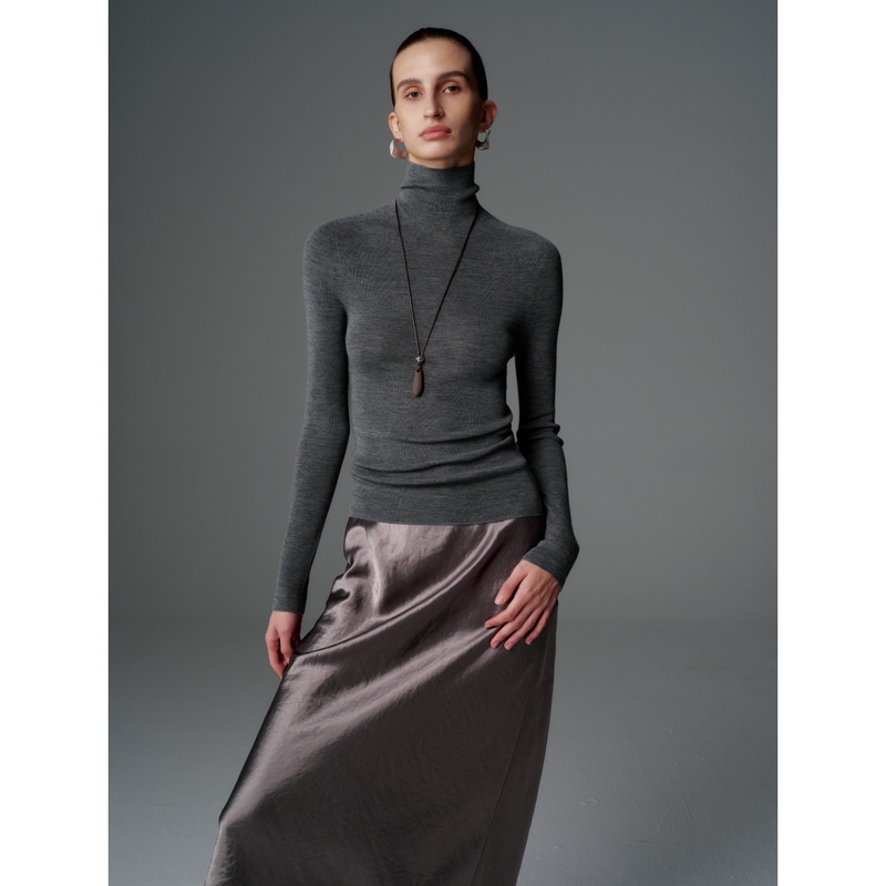 Soul Juc Skin-Friendly and Comfortable Merino Fine Wool Worsted Seamless Turtleneck Elegant Wool Sweater Soul Juc Skin-Friendly and Comfortable Merino Fine Wool Worsted Seamless Turtleneck Elegant Wool Sweater