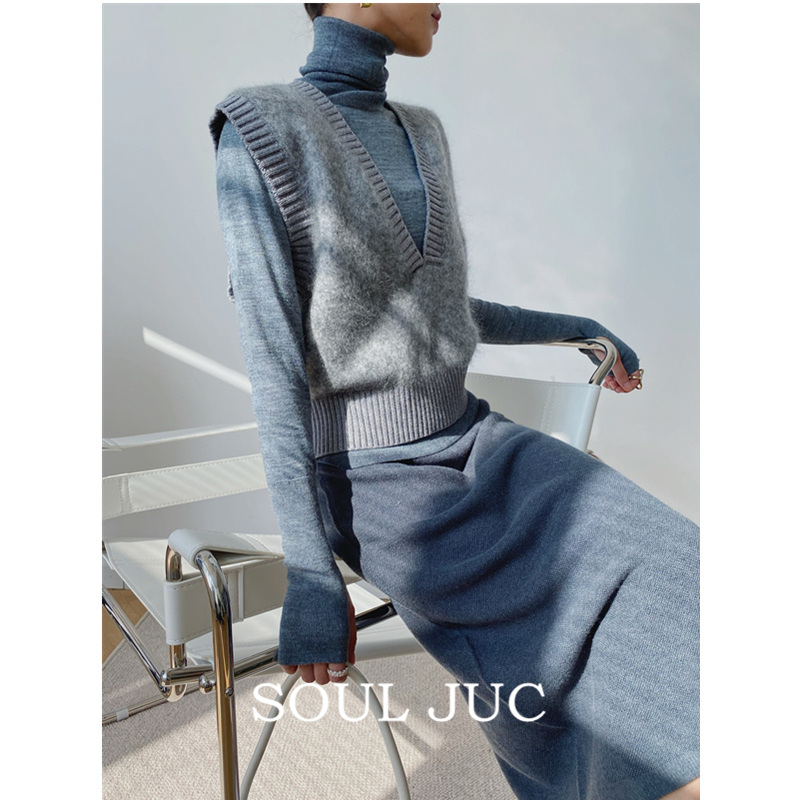 SOUL JUC stackable super-grade mohair and wool soft vest commuter vest