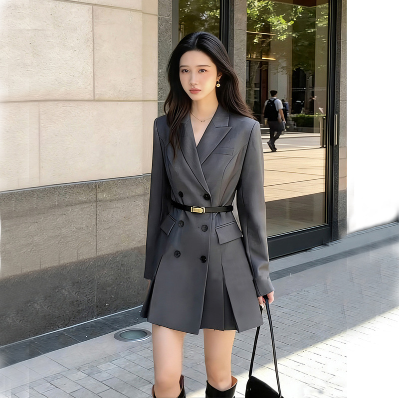 Fashion Plus-Size Women's Clothing for Curvy Women, Mid-Length Blazer, 2026 Spring and Autumn New Style, Slimming Suit Jacket, Trendy