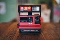 Polaroid 600 Series magical Limited Edition Sanrio Primary Imaging Polaroid Camera with Case