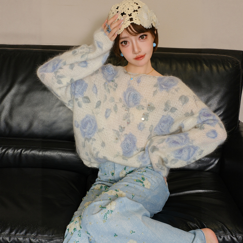 Sheep Mohair High-End Blue Floral Sequin Beaded Knit Sweater, Loose and Stylish Top for Autumn and Winter