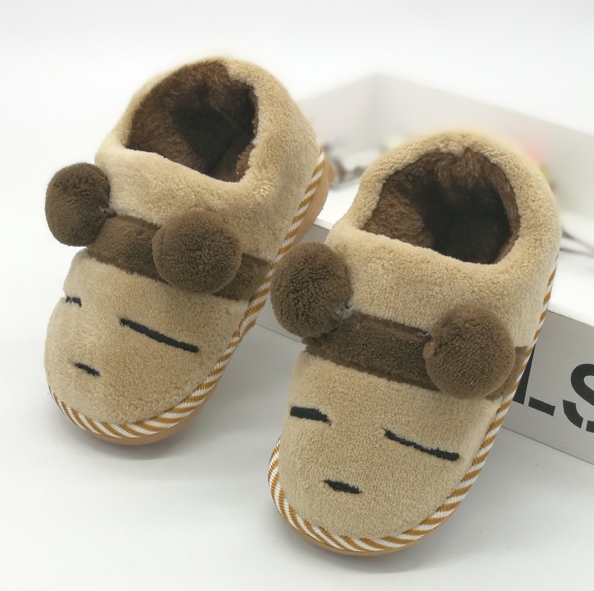 Pantoufles enfants en autre pour hiver - semelle autre - Ref 1010523 Image 9