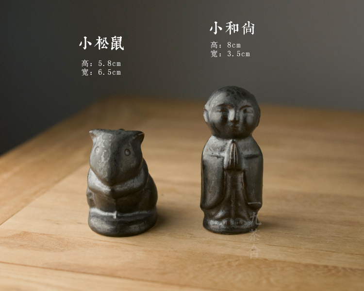 Matte enrolled black pottery young monk furnishing articles pet zen tea boutique kung fu tea tea accessories tea tea tray was furnishing articles