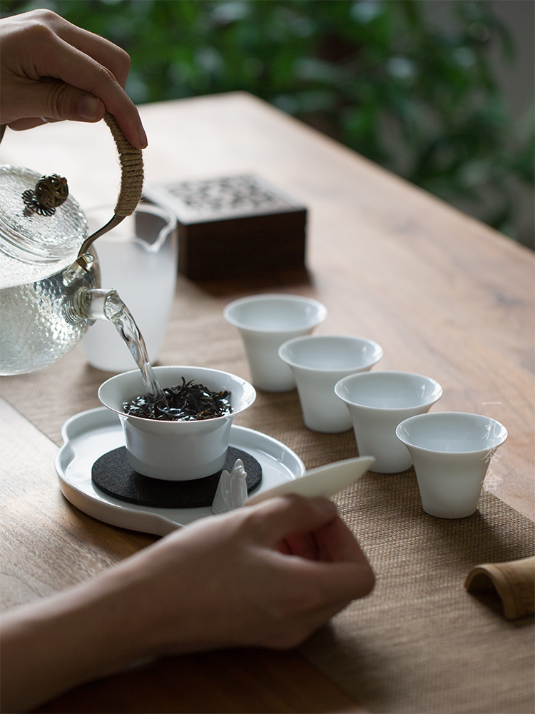 Jingdezhen ceramic tea tea set suit household contracted and I sitting room is a complete set of kongfu tea cups of tea