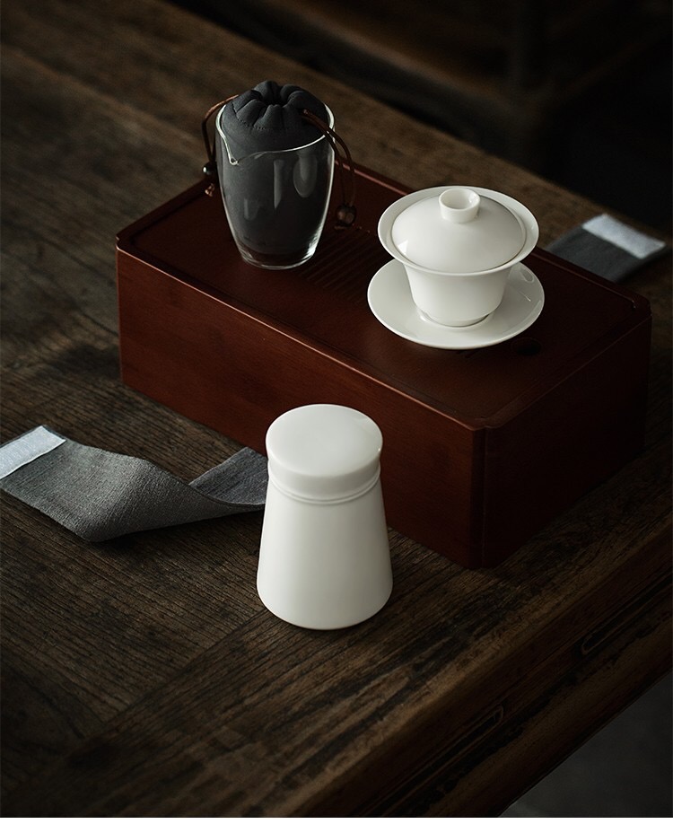 Dehua white porcelain tea travel tea set home portable package kung fu tea cups contracted to crack a cup of tea tray